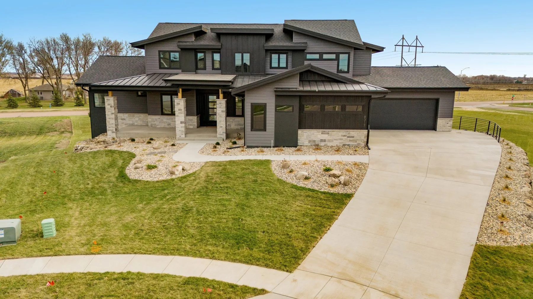 Timber Oak Spec, a two story custom home built by Pride Built Homes in Sioux Falls